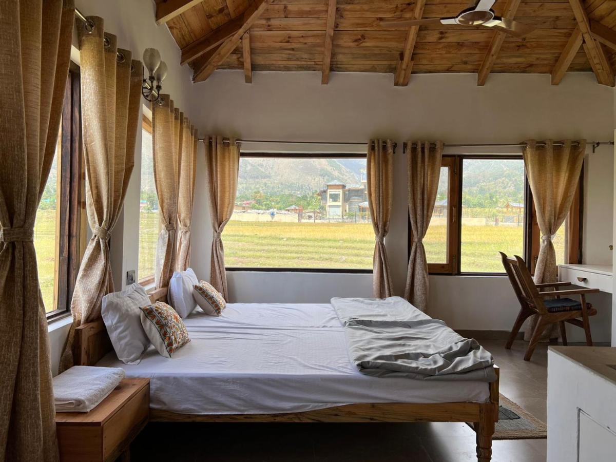 Osho Himalayas Wellness Resort Kangra Exterior foto