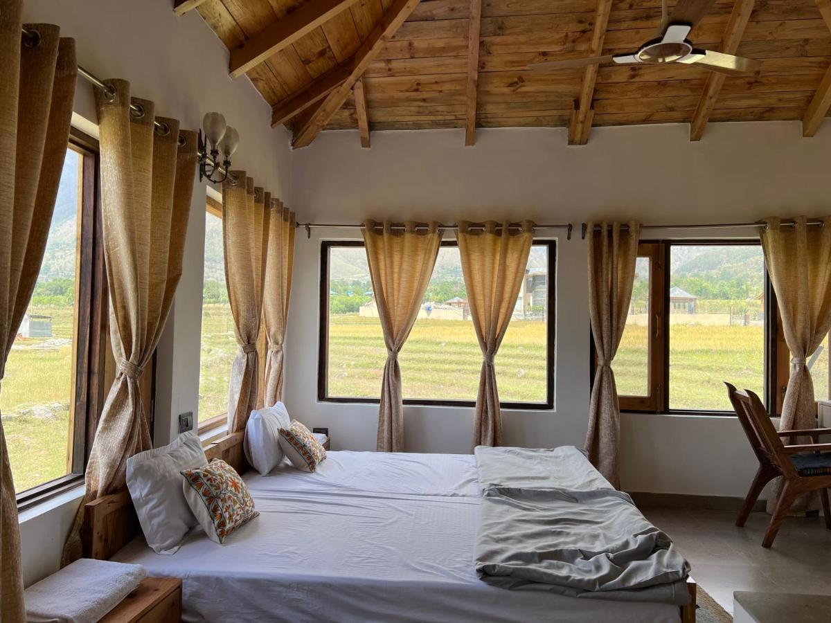 Osho Himalayas Wellness Resort Kangra Exterior foto