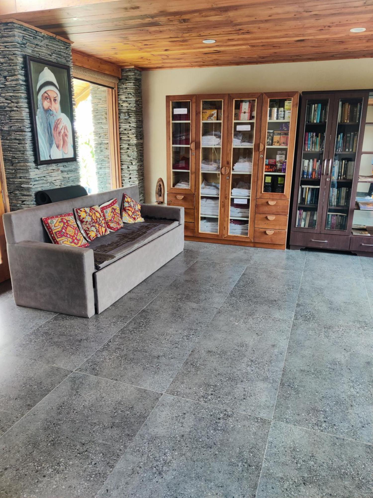 Osho Himalayas Wellness Resort Kangra Exterior foto